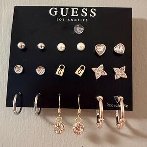 NEW GUESS 9 Earring Set